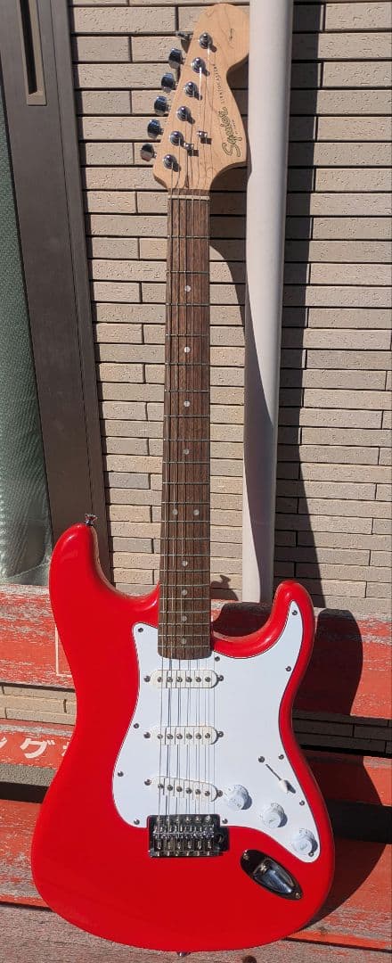 Squier Affinity Stratocaster スクワイヤ　ストラト